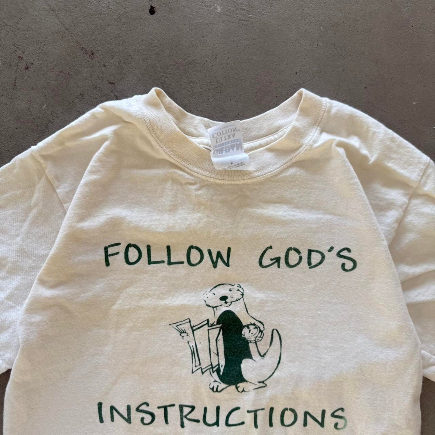 Vintage 90s Follow Gods Instructions Otter Jesus T-Shirt - Small
