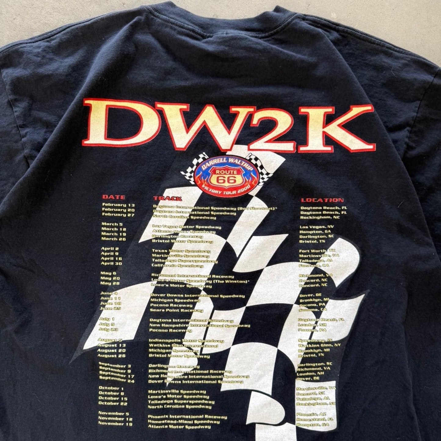 Vintage 2000 Darrell Waltrip NASCAR Racing Race Car T-Shirt - XX-Large