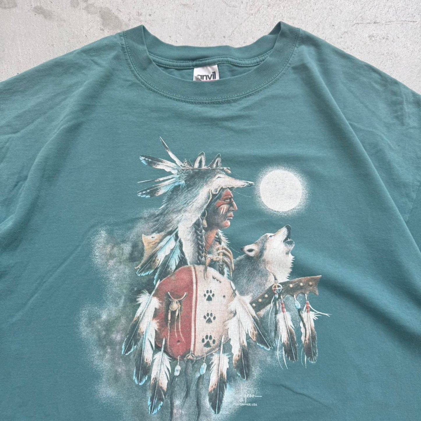 Vintage Native American Wolf Dreamcatcher T-Shirt - XX-Large