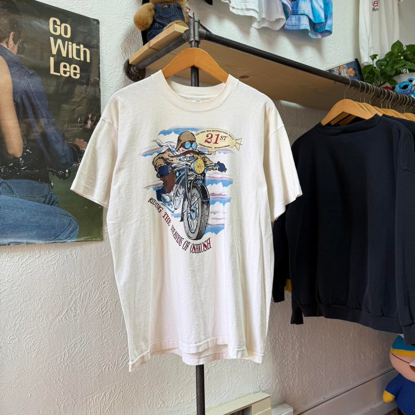 Vintage 90s Riding the Heavens of Osh Kosh BMW Biker T-Shirt - Large