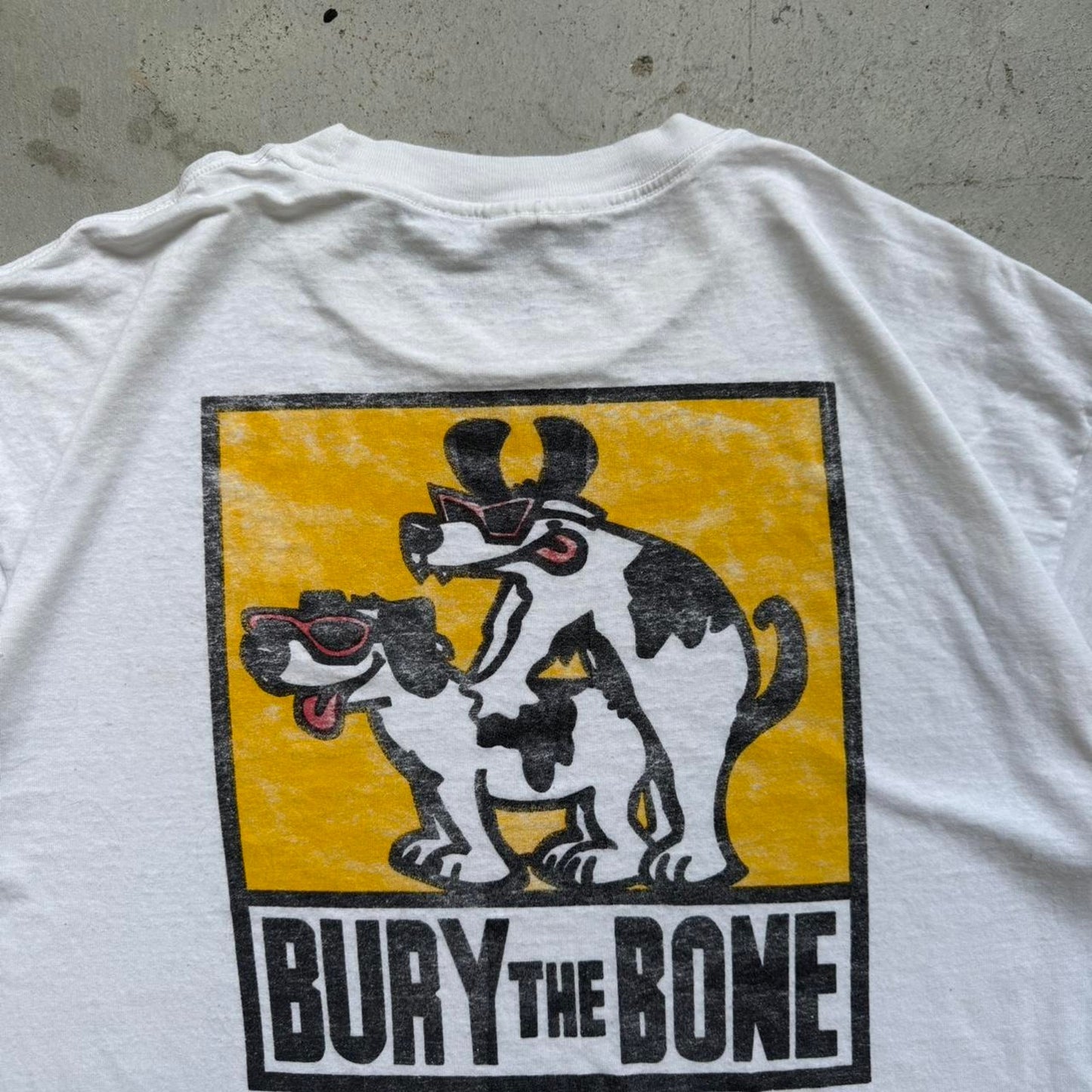 Vintage 90s Bury the Bone Cabo Cartoon Humor T-Shirt - X-Large