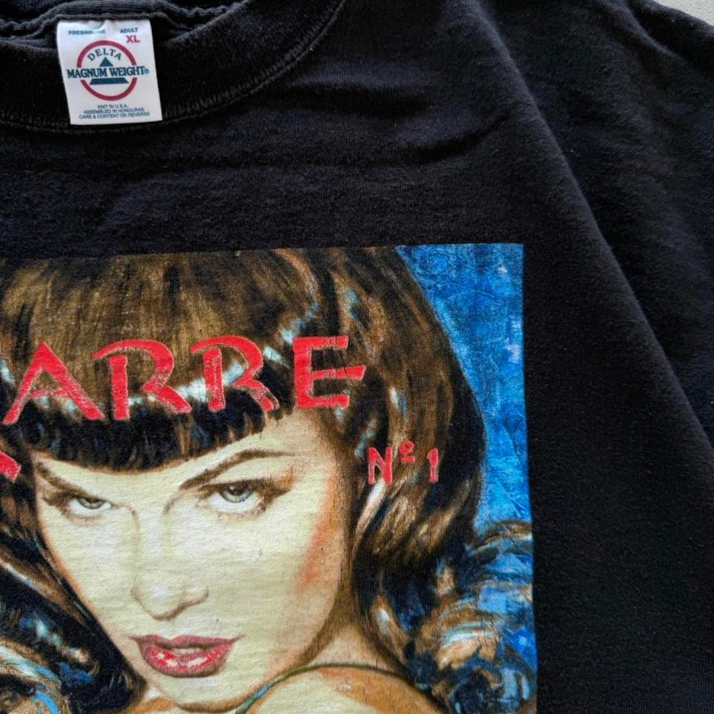 Vintage 90s Bettie Page Bizarre No. 1 Pin Up Girl T-Shirt - X-Large