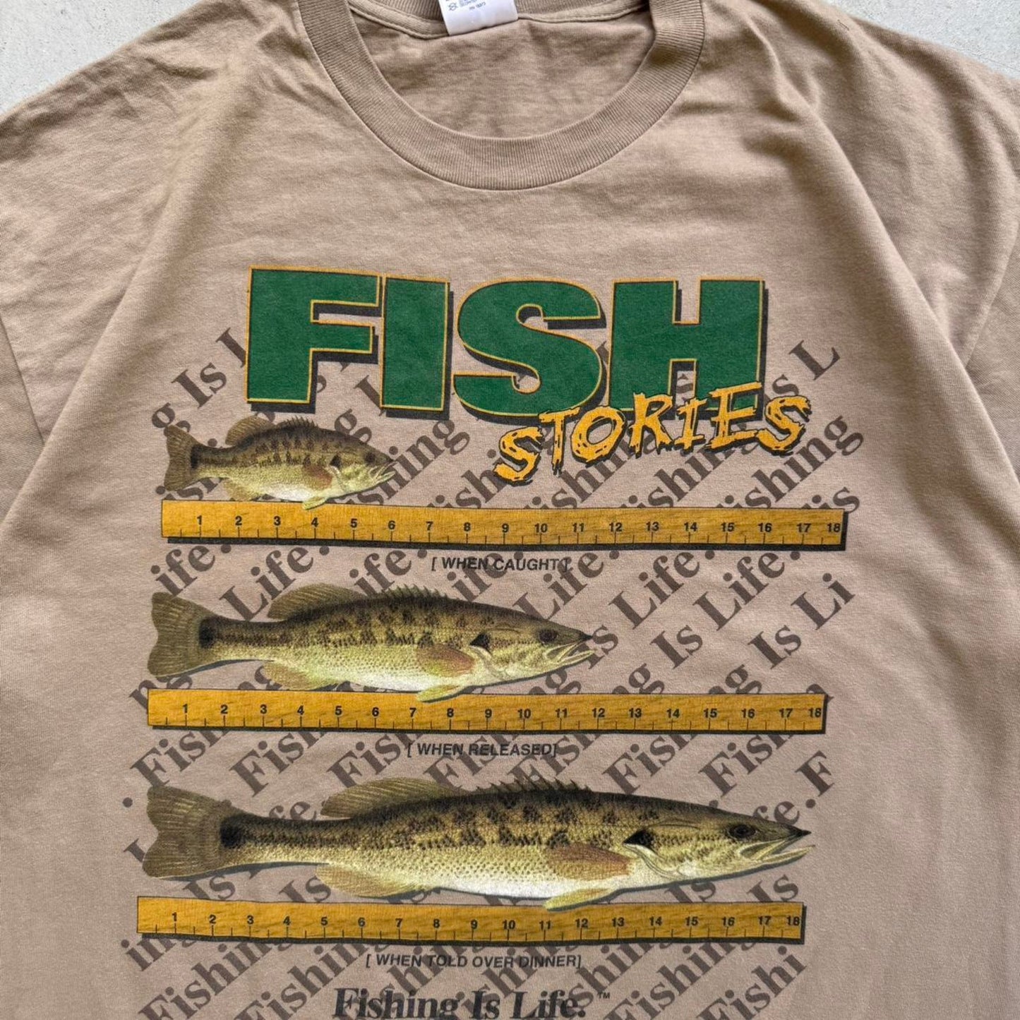 Vintage 90s Fish Fishing Measuring Animal T-Shirt - X-Large