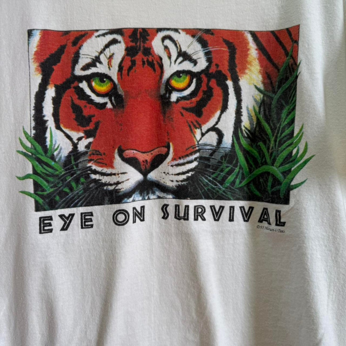 Vintage 90s Tiger Eye on Survival Animal Nature T-Shirt - X-Large