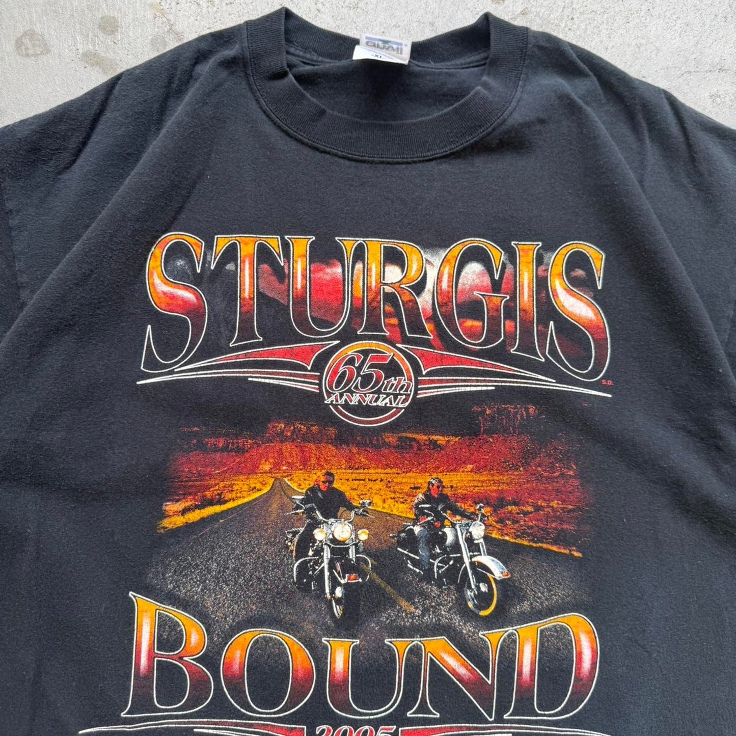 Vintage 2005 Sturgis Bound Motorcycle Biker T-Shirt - X-Large