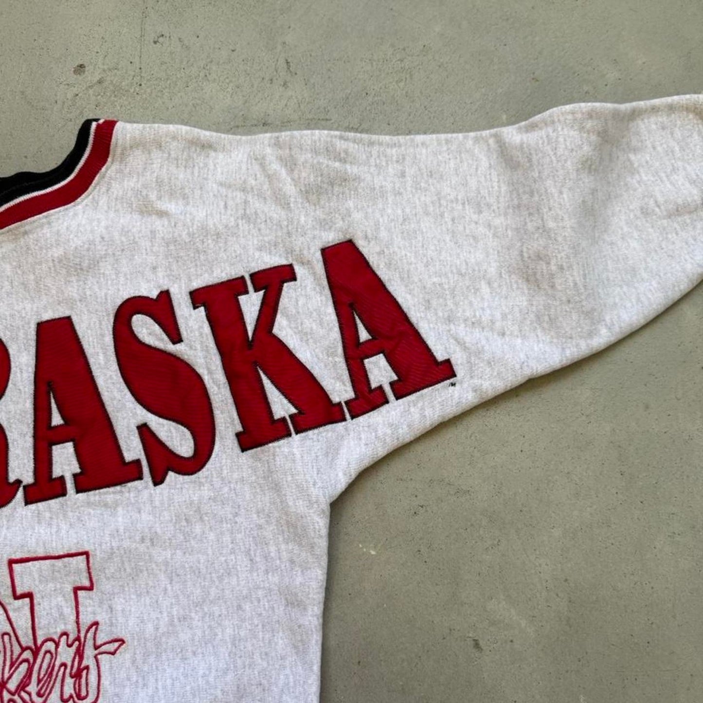 Vintage 90s Nebraska Husker Spell Out Legends Crewneck - Kids Large