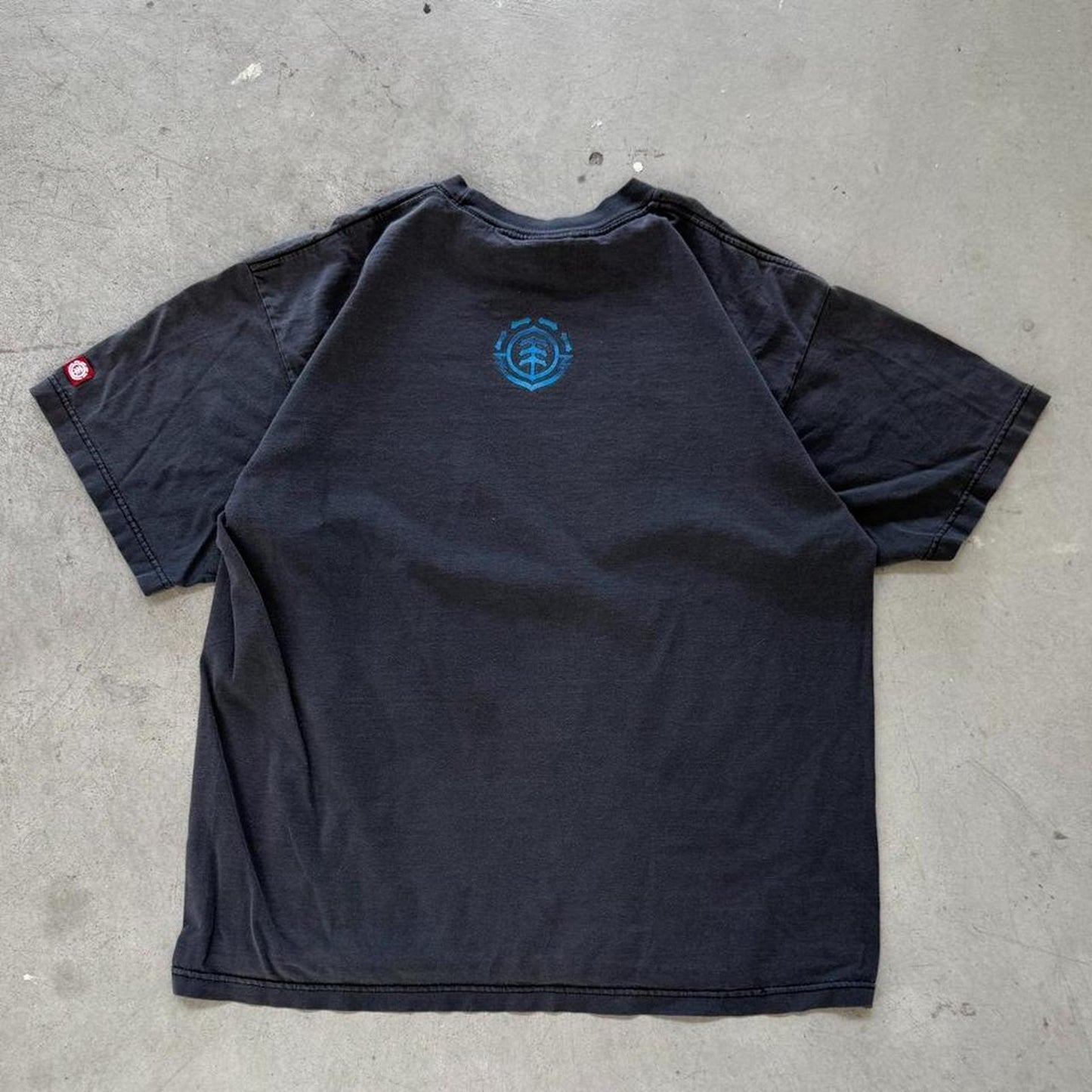 Vintage Y2K Element Skateboards Faded T-Shirt - Large