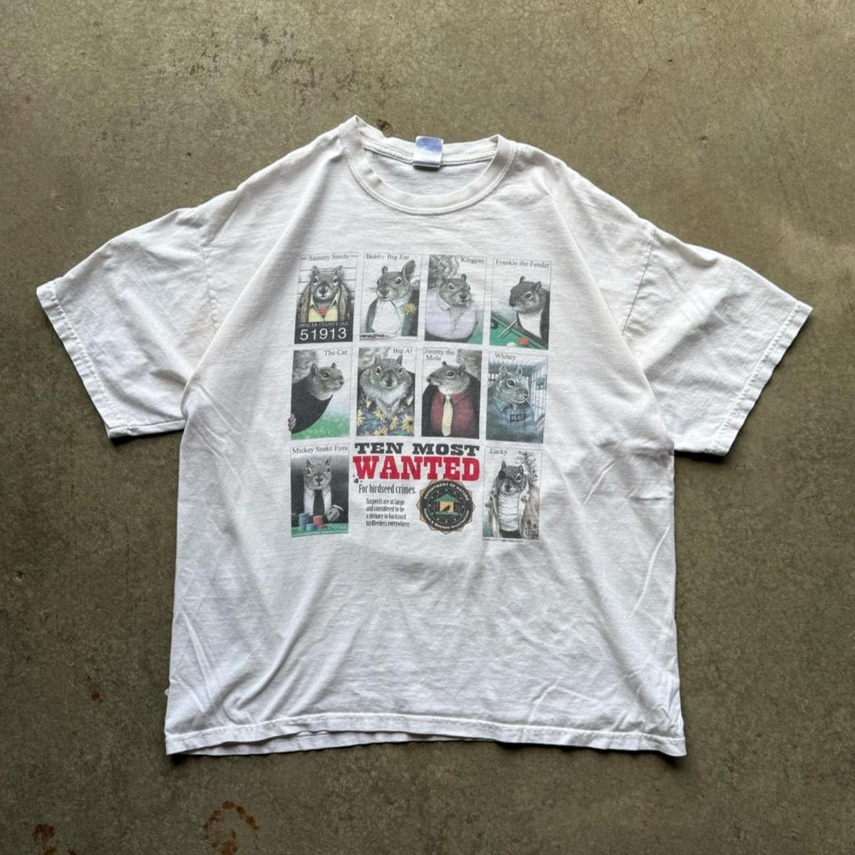Vintage Y2K Ten Most Wanted Squirrel Poster T-Shirt - X-Large