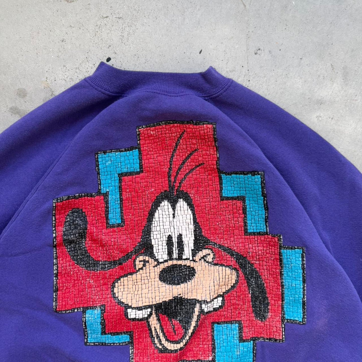 Vintage 90s Disney Goofy Mickey Mouse Crewneck - Large