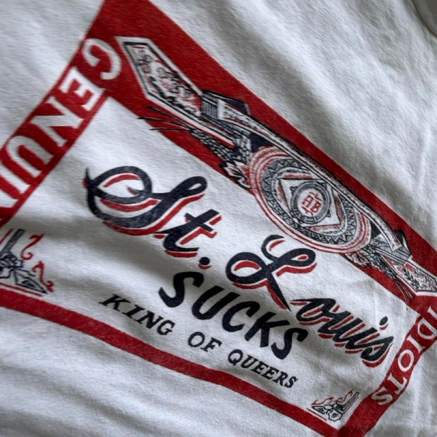 Vintage St Louis Sucks King of Queers Offensive T-Shirt - X-Large