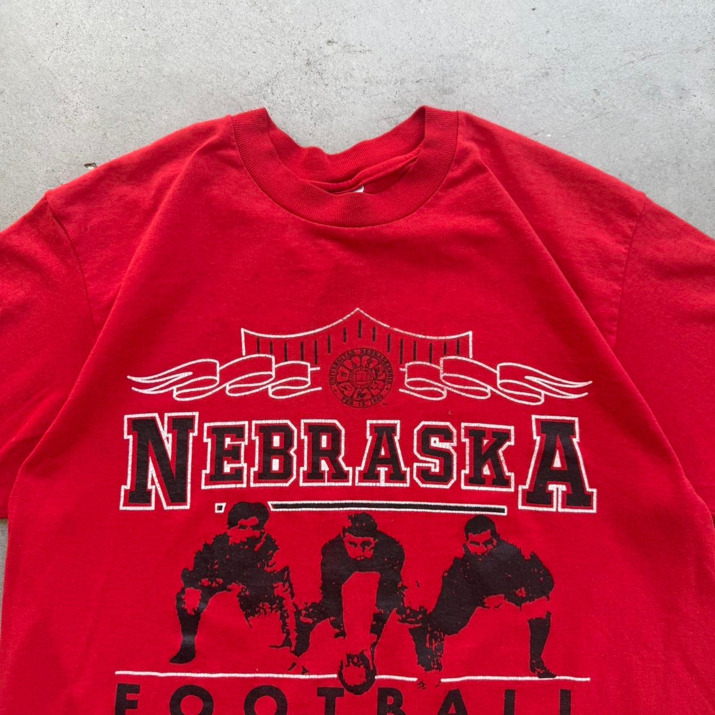 Vintage 90s Nebraska Huskers Football Player T-Shirt - Large