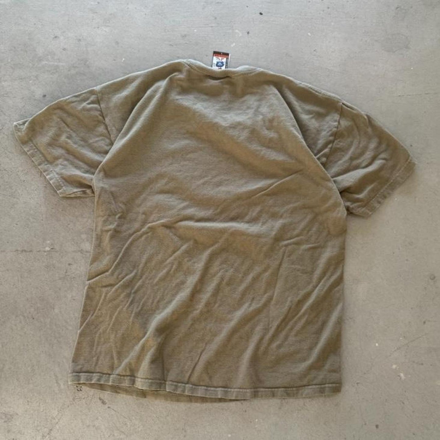 Vintage 90s Bear What Doesn’t Kill You T-Shirt - Large (W)