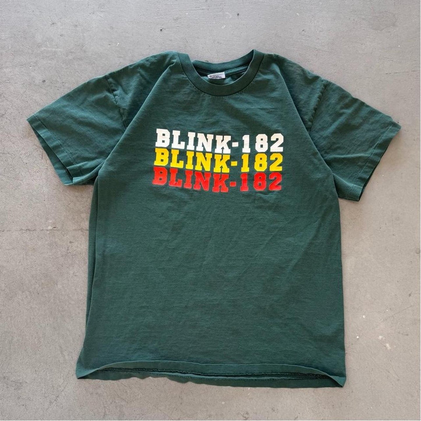 Vintage 90s Blink-182 Text Band T-Shirt - Large