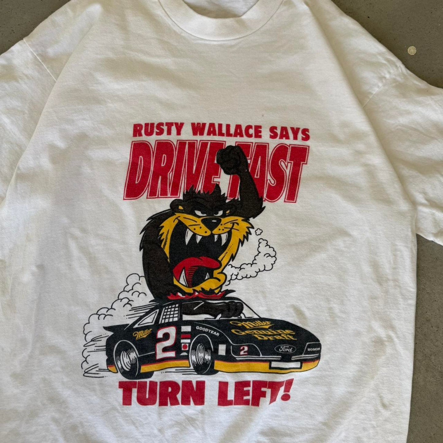 Vintage 90s Taz Rusty Wallace NASCAR Racing T-Shirt - X-Large