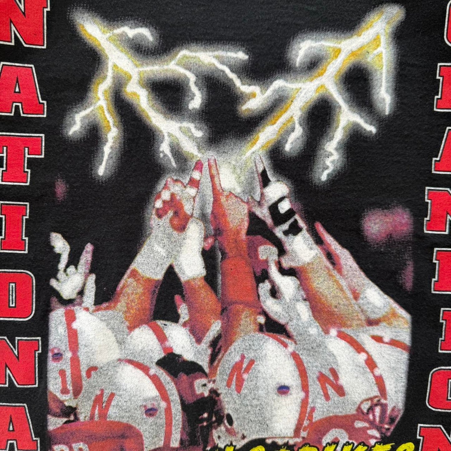 Vintage 1995 Nebraska Huskers Lightning Strikes Twice Champions T-Shirt - Large