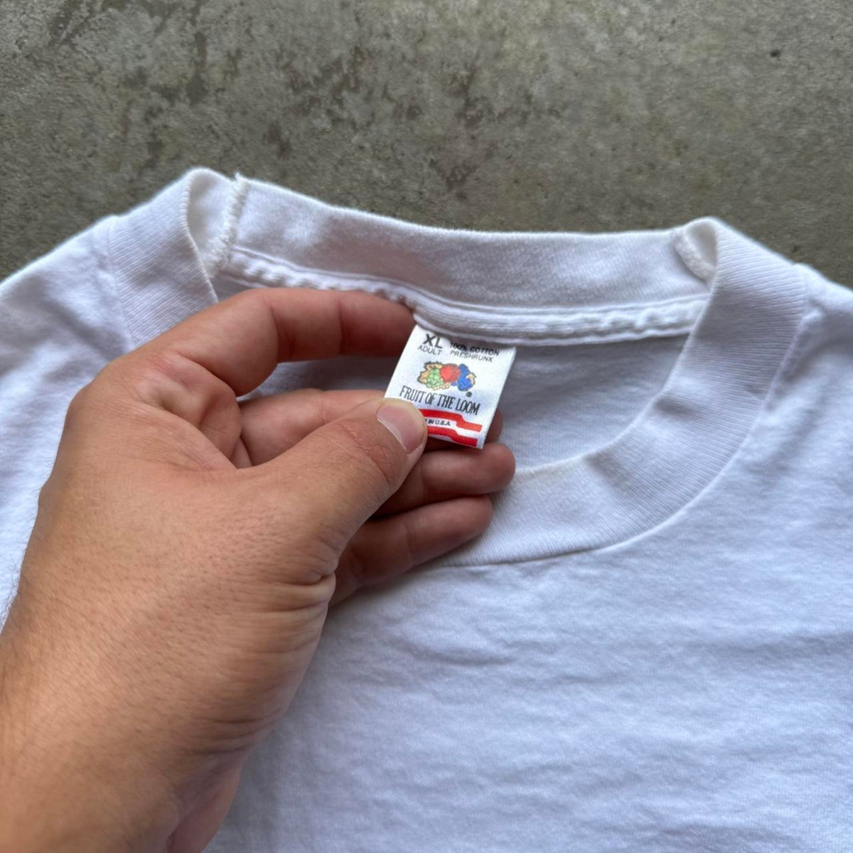 Vintage 90s Nicole Miller Signature T-Shirt - X-Large