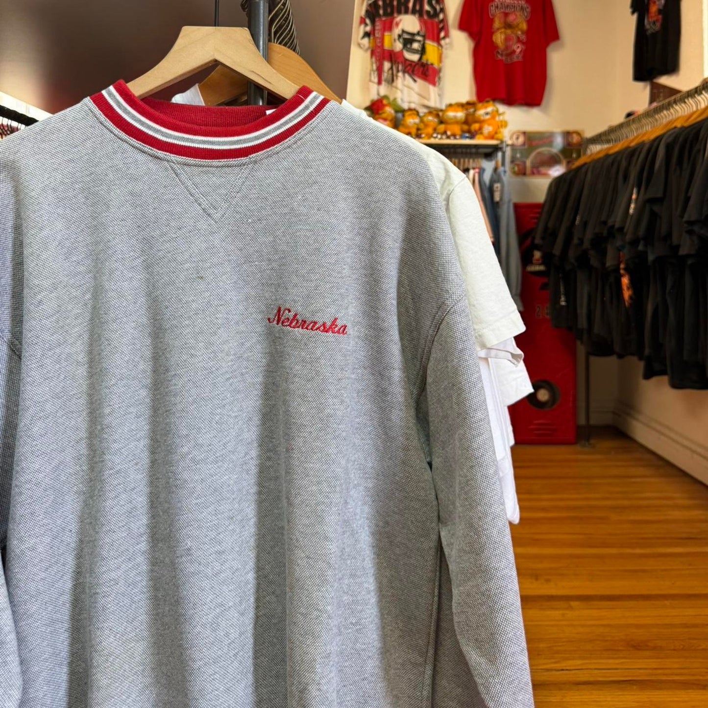 Vintage 90s Nebraska Huskers Embroidered Cursive Ringed Cuff Crewneck