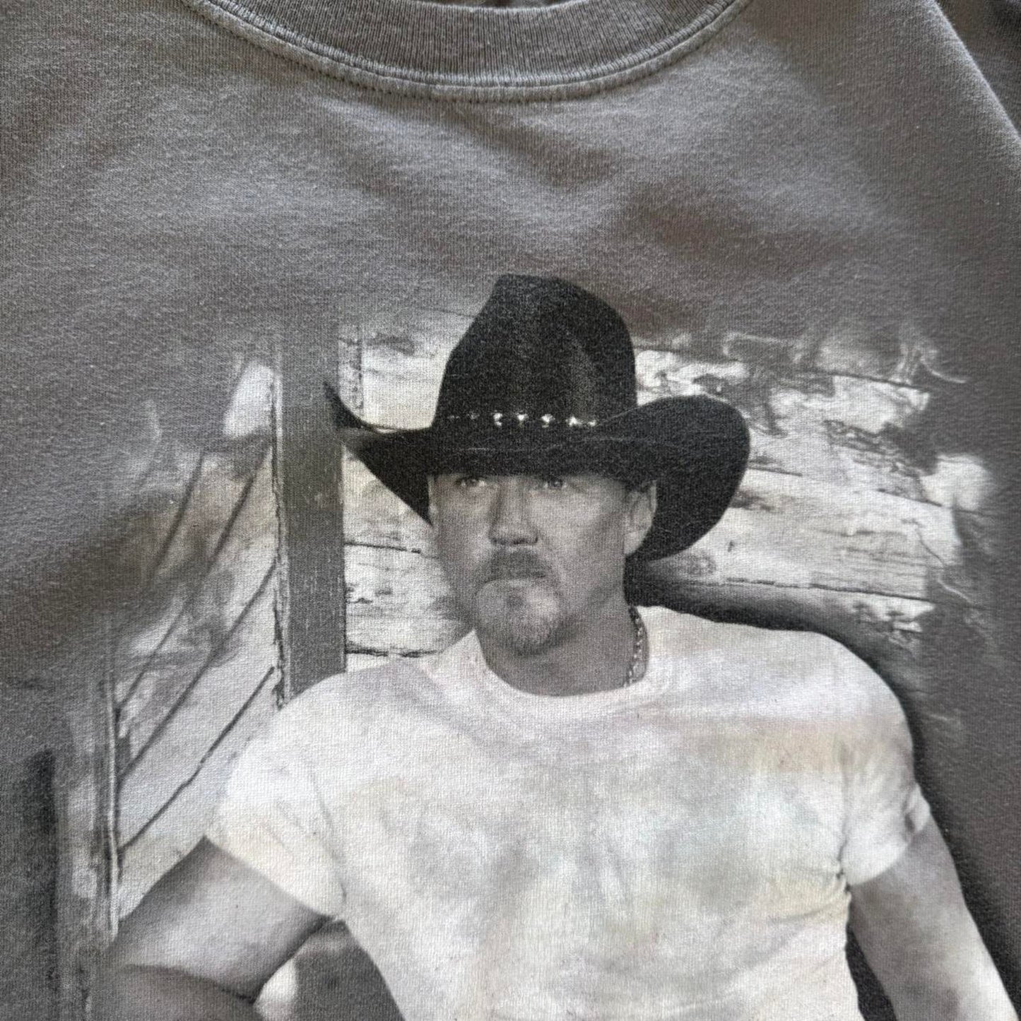 Vintage 2006 Trace Adkins Dangerous Man Country T-Shirt - XX-Large