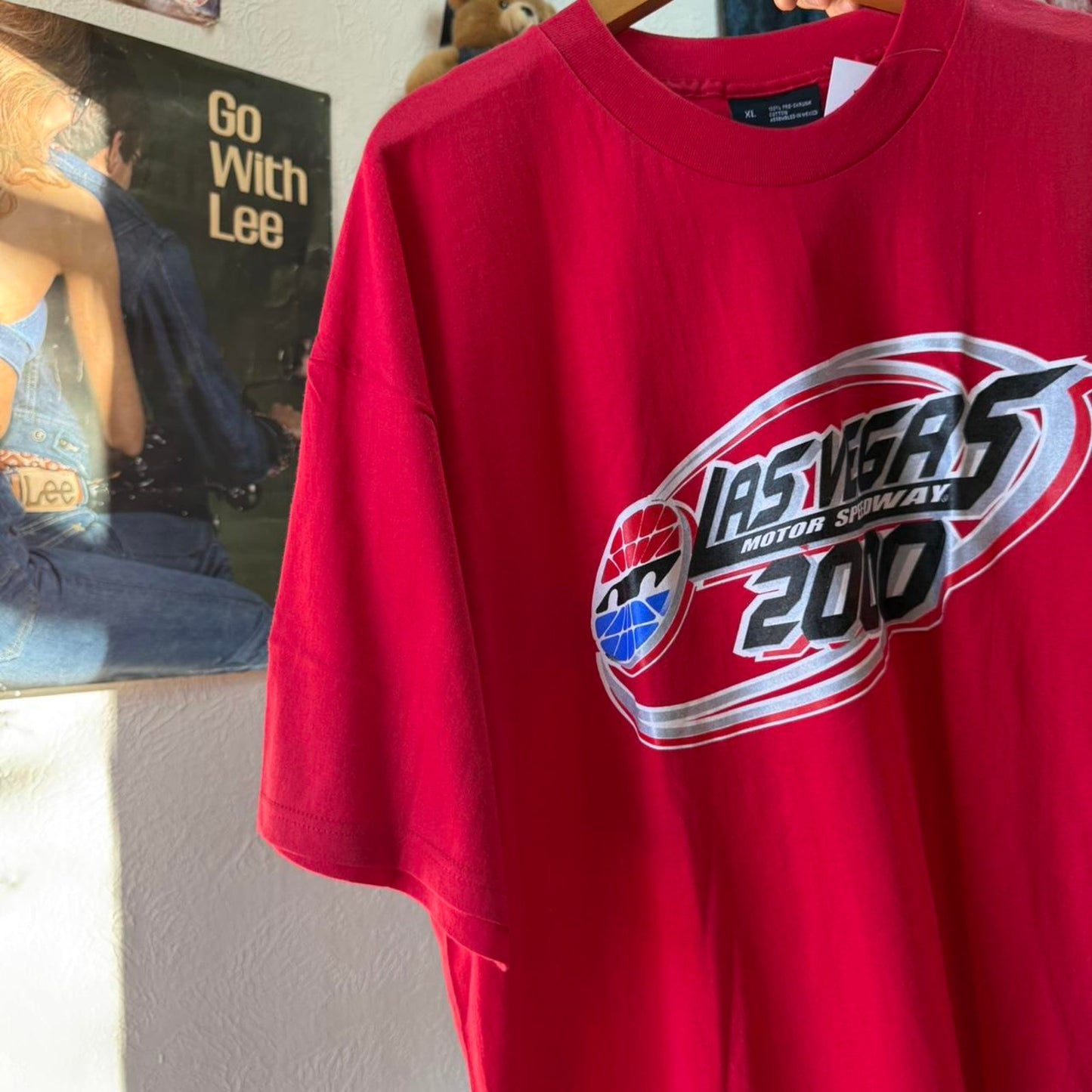 Vintage 2000 Las Vegas Speedway NASCAR Racing Race Car T-Shirt - X-Large
