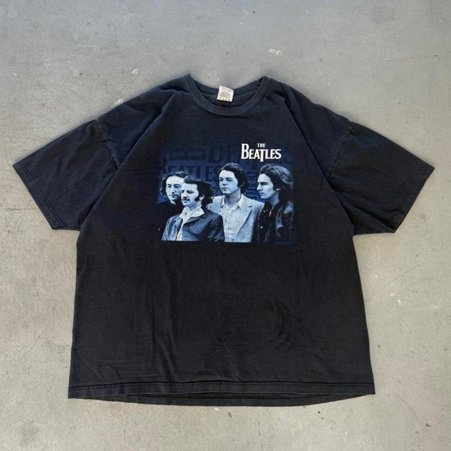 Vintage 2002 The Beatles Band T-Shirt - XX-Large