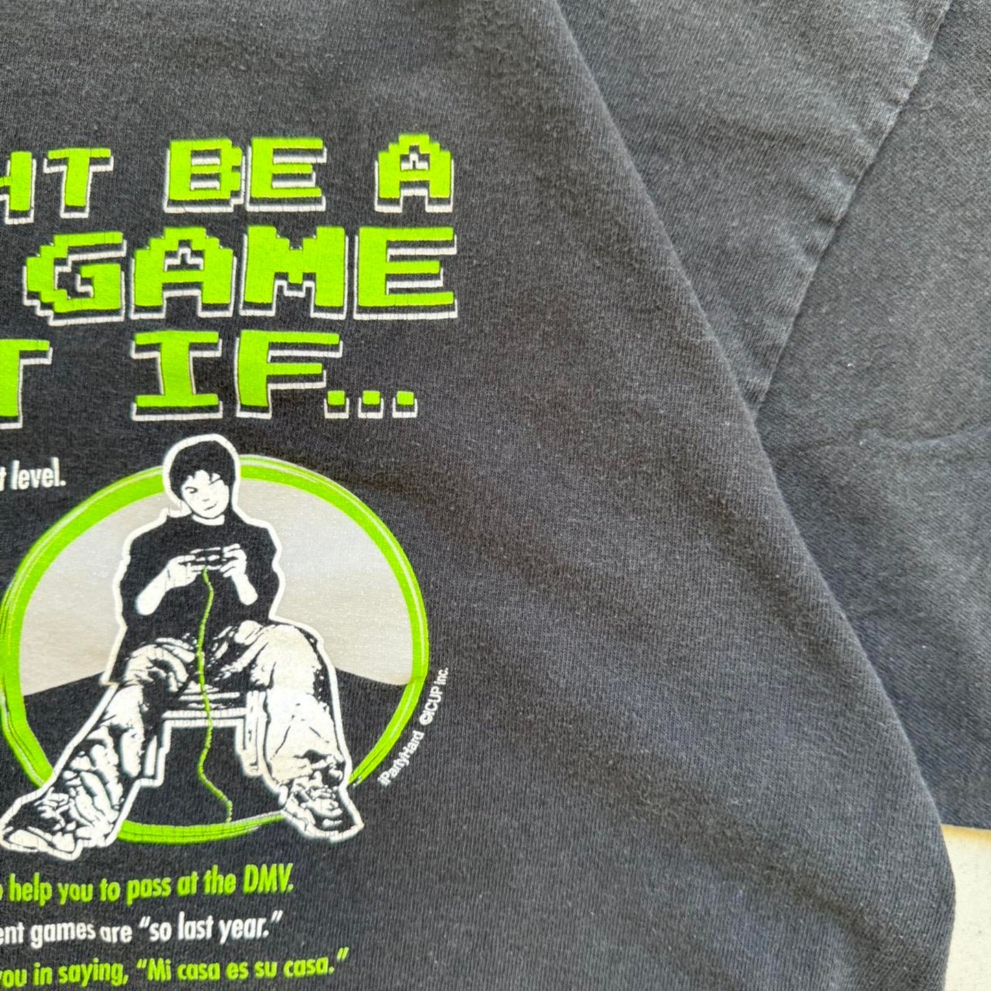 Vintage Y2K Video Game Gamer Text T-Shirt - Large