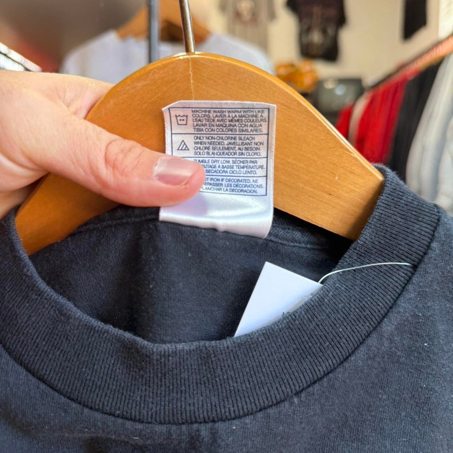 Vintage Y2K Hairy Beavers Parody Humor T-Shirt - X-Large