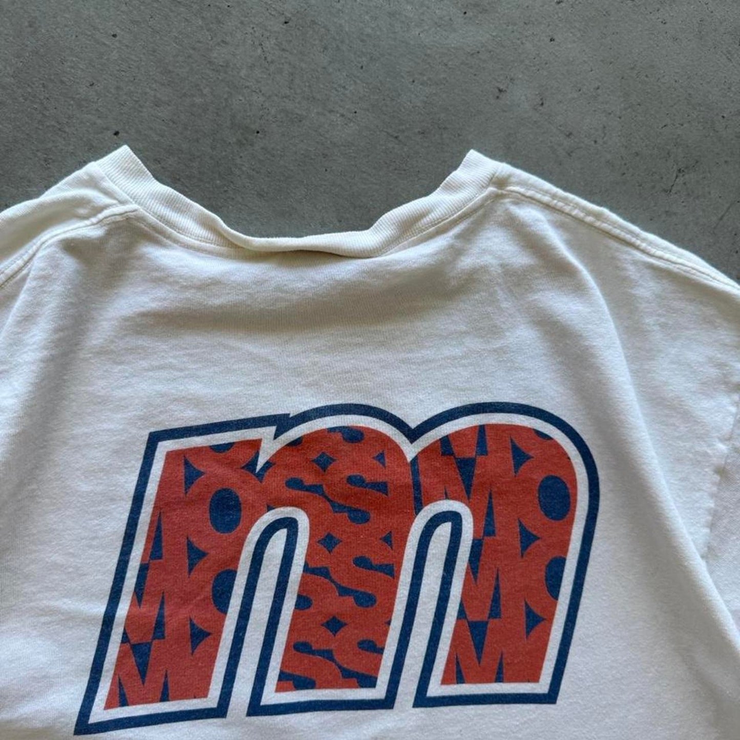 Vintage 90s Mossimo M Logo T-Shirt - Medium