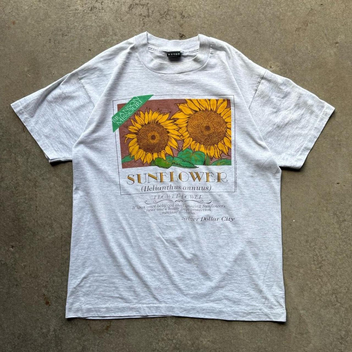 Vintage 90s Sunflower Flower T-Shirt - Large