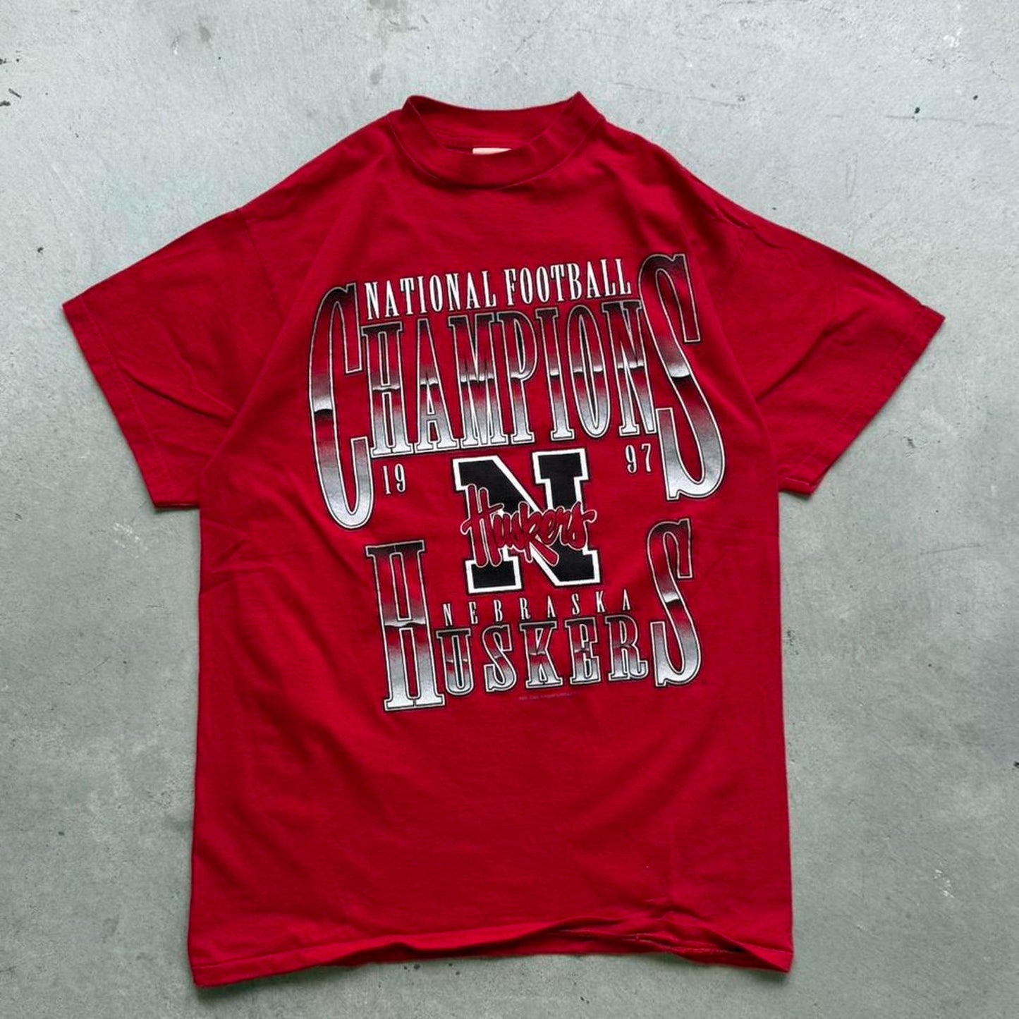 Vintage 1997 Nebraska Huskers Champions Football T-Shirt - Large