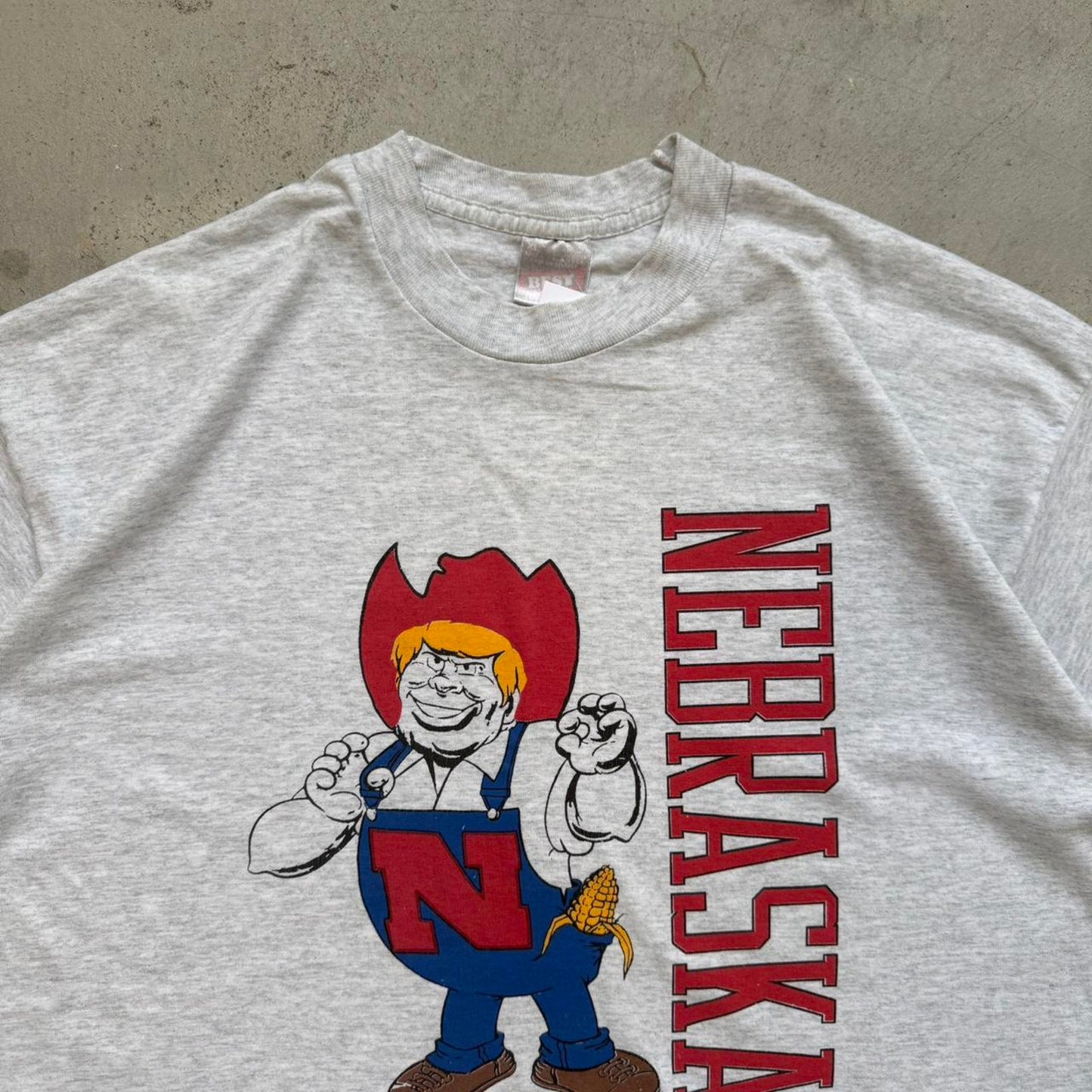 Vintage 90s Nebraska Huskers Herbie T-Shirt - X-Large