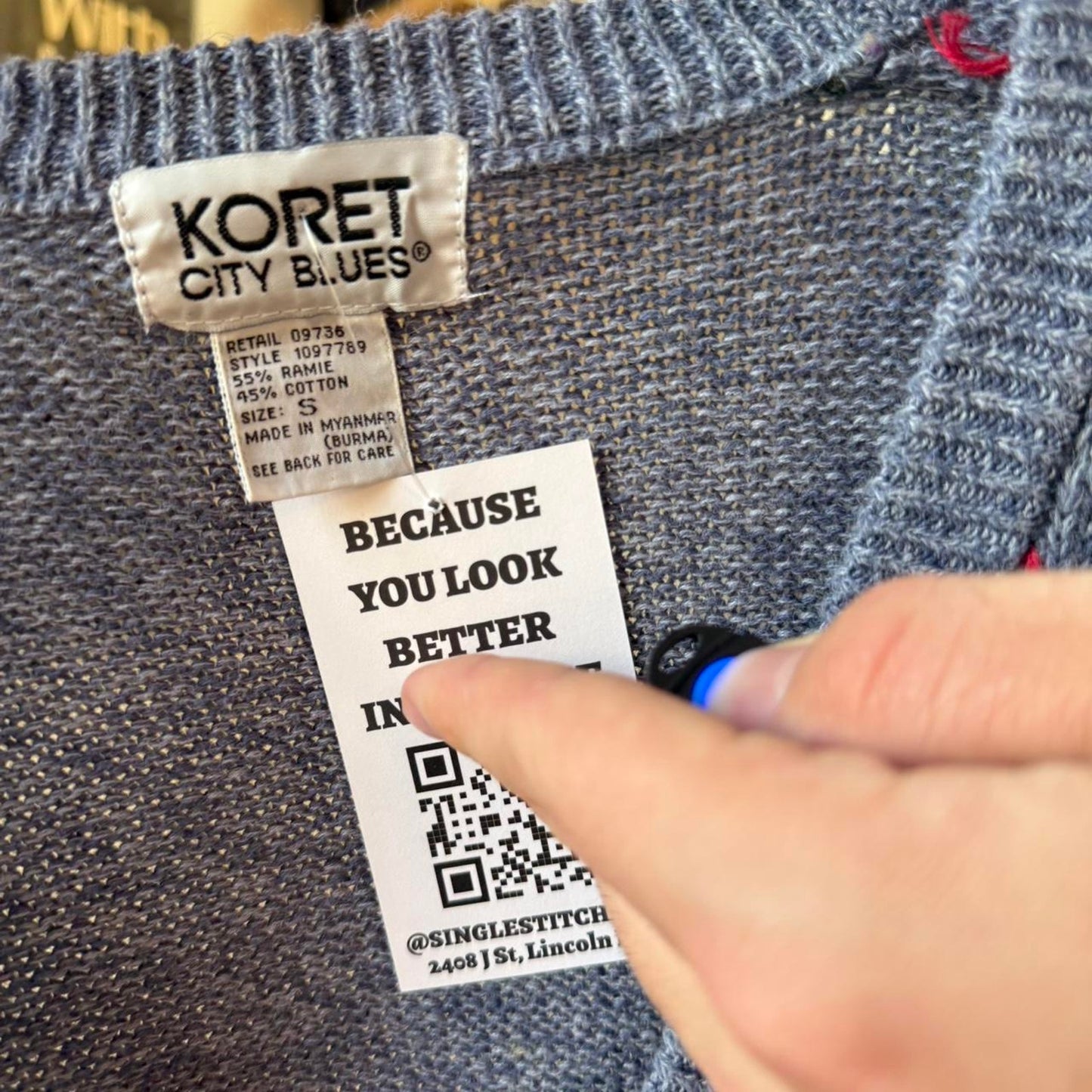 Vintage 90s Aztec Patterned Cardigan Sweater - Small