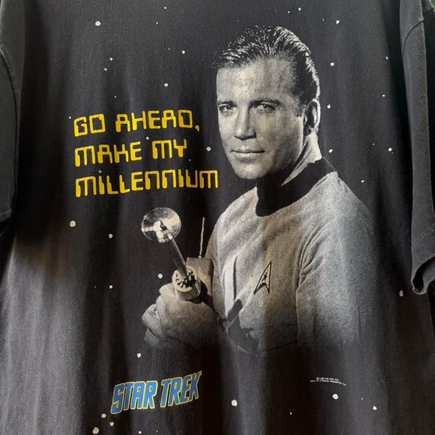 Vintage 90s Stanley Desantis Star Trek Millenium Movie T-Shirt - X-Large