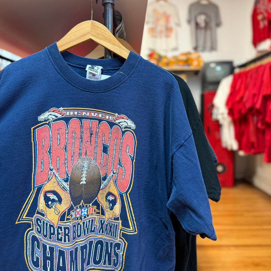 Vintage 90s Denver Broncos Super Bowl T-Shirt