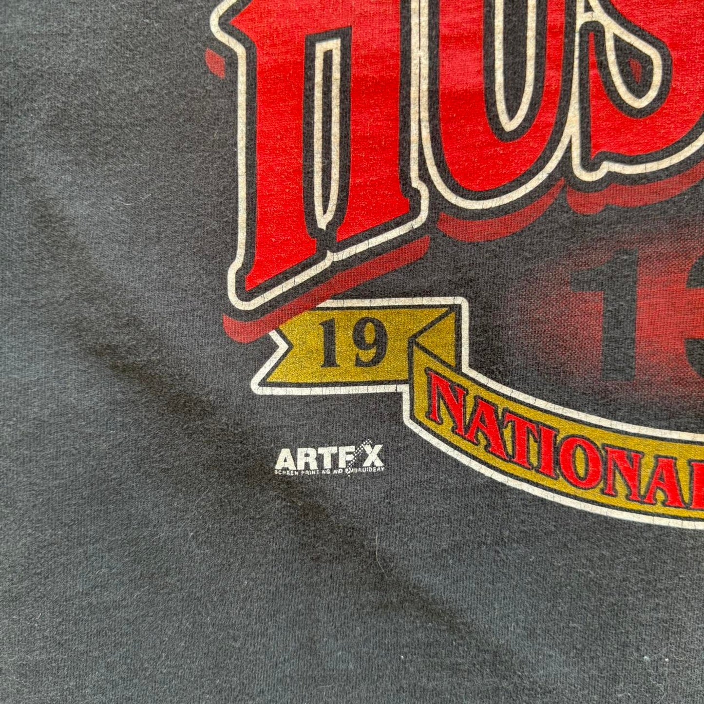 Vintage 1997 Nebraska Huskers 3 Peat Trophy Championship T-Shirt - X-Large