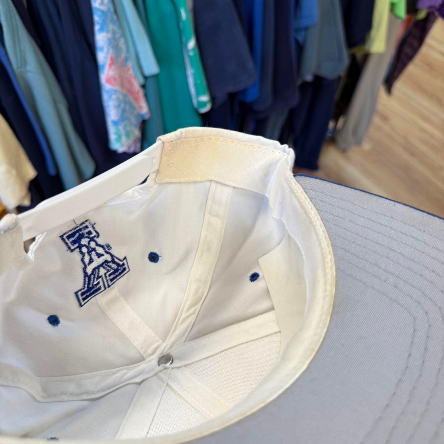 Vintage 90s Brigham Young Cougars 1 Apparel Snapback