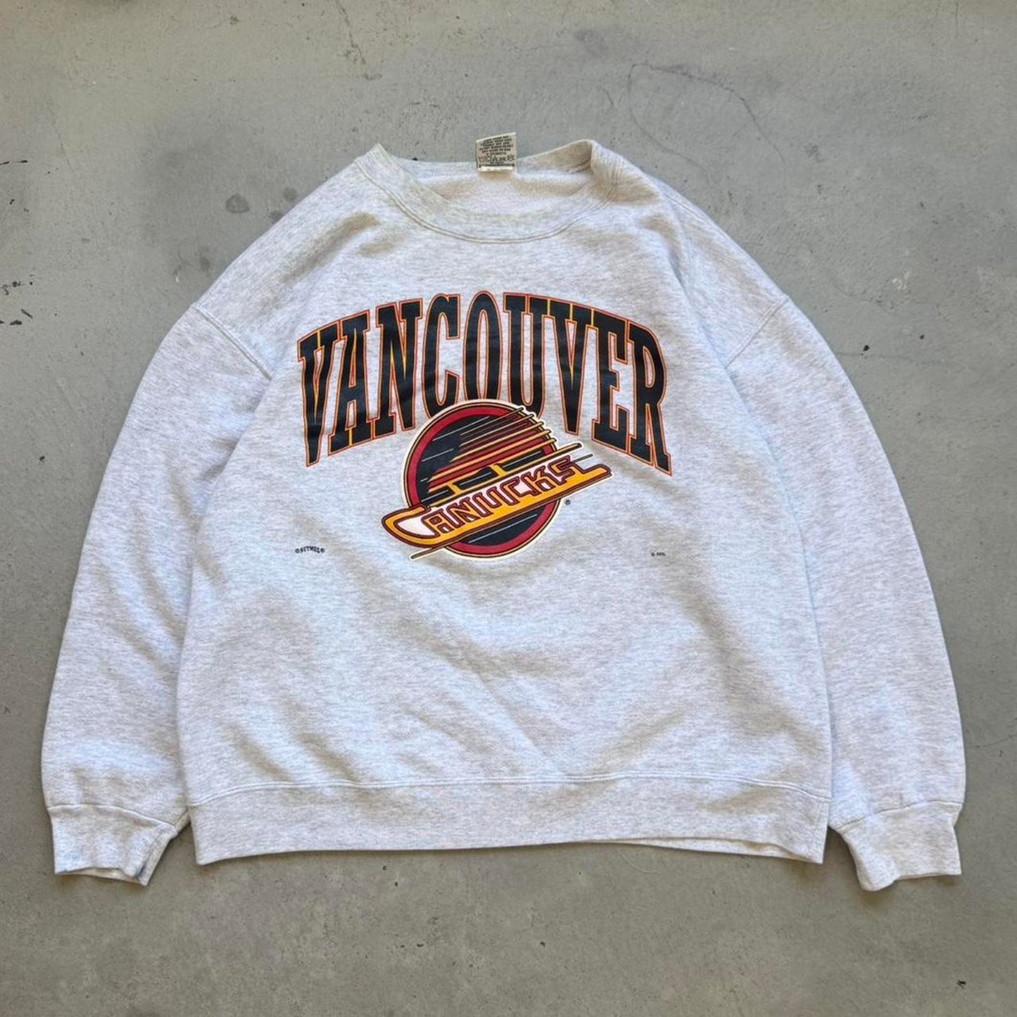 Vintage 90s Vancouver Canucks NHL Hockey Crewneck - Large