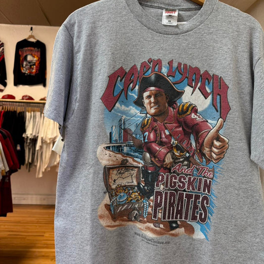 Vintage 90s Tampa Bay Buccaneers Bucs Capn Lynch Football NFL T-Shirt