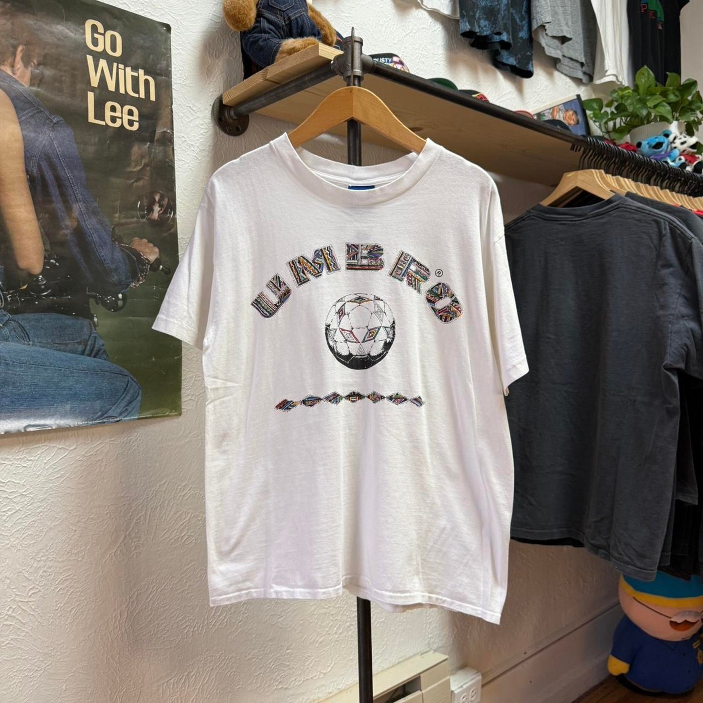 Vintage 90s Umbro Soccer Art Style T-Shirt - Large
