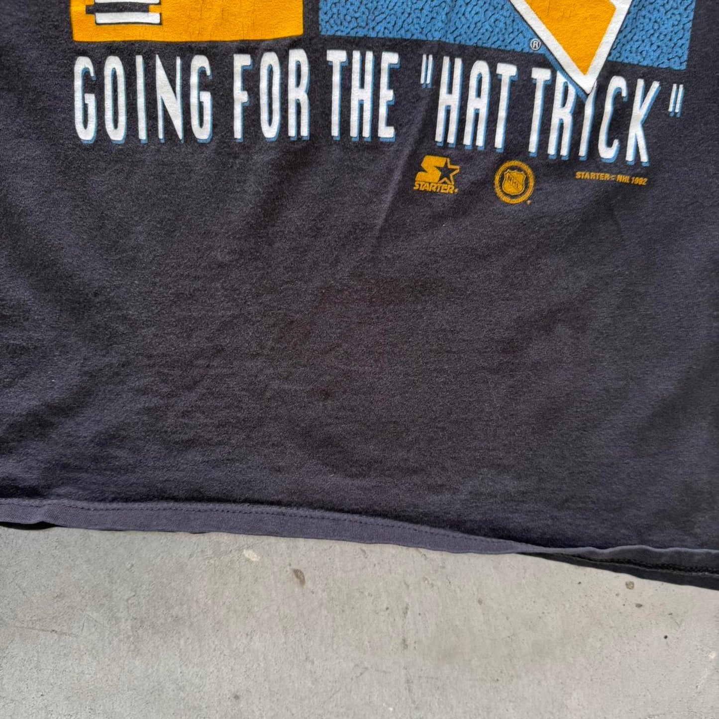 Vintage 90s Pittsburgh Penguins The Goal NHL T-Shirt - Large