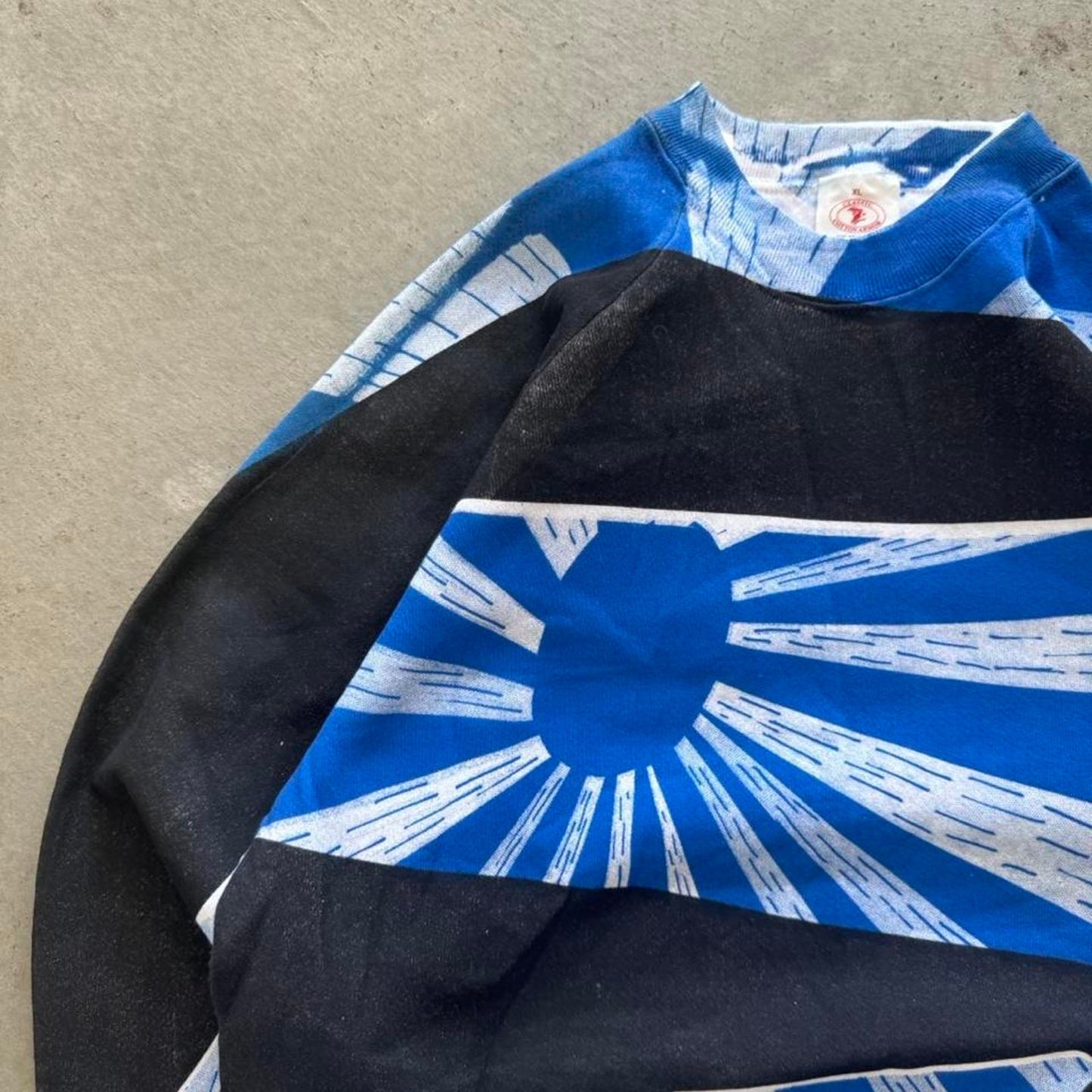 Vintage 90s Japanese Flag Rising Sun AOP Crewneck - X-Large