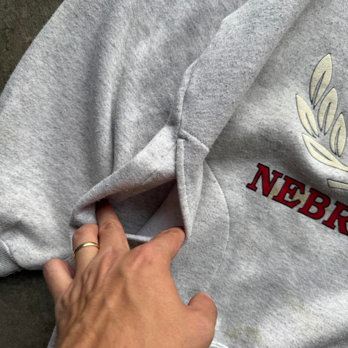 Vintage 90s Nebraska Huskers School Crest Crewneck - X-Large