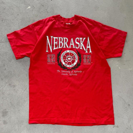 Vintage 90s Nebraska Huskers Big Red School Crest T-Shirt - X-Large