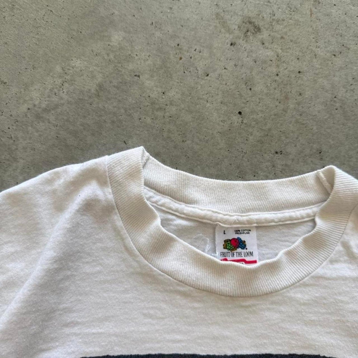 Vintage 90s Poor Hobo Art Style T-Shirt - Large