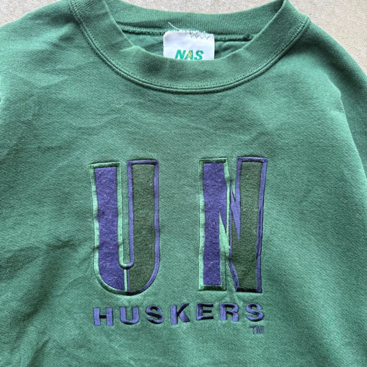 Vintage 90s Nebraska Huskers UN Embroidered Crewneck - X-Large