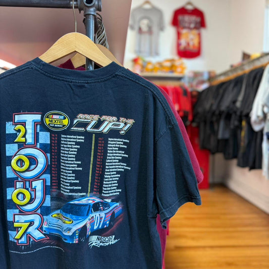 Vintage Y2K NASCAR Nextel Cup Series 2007 Racing Race Car T-Shirt