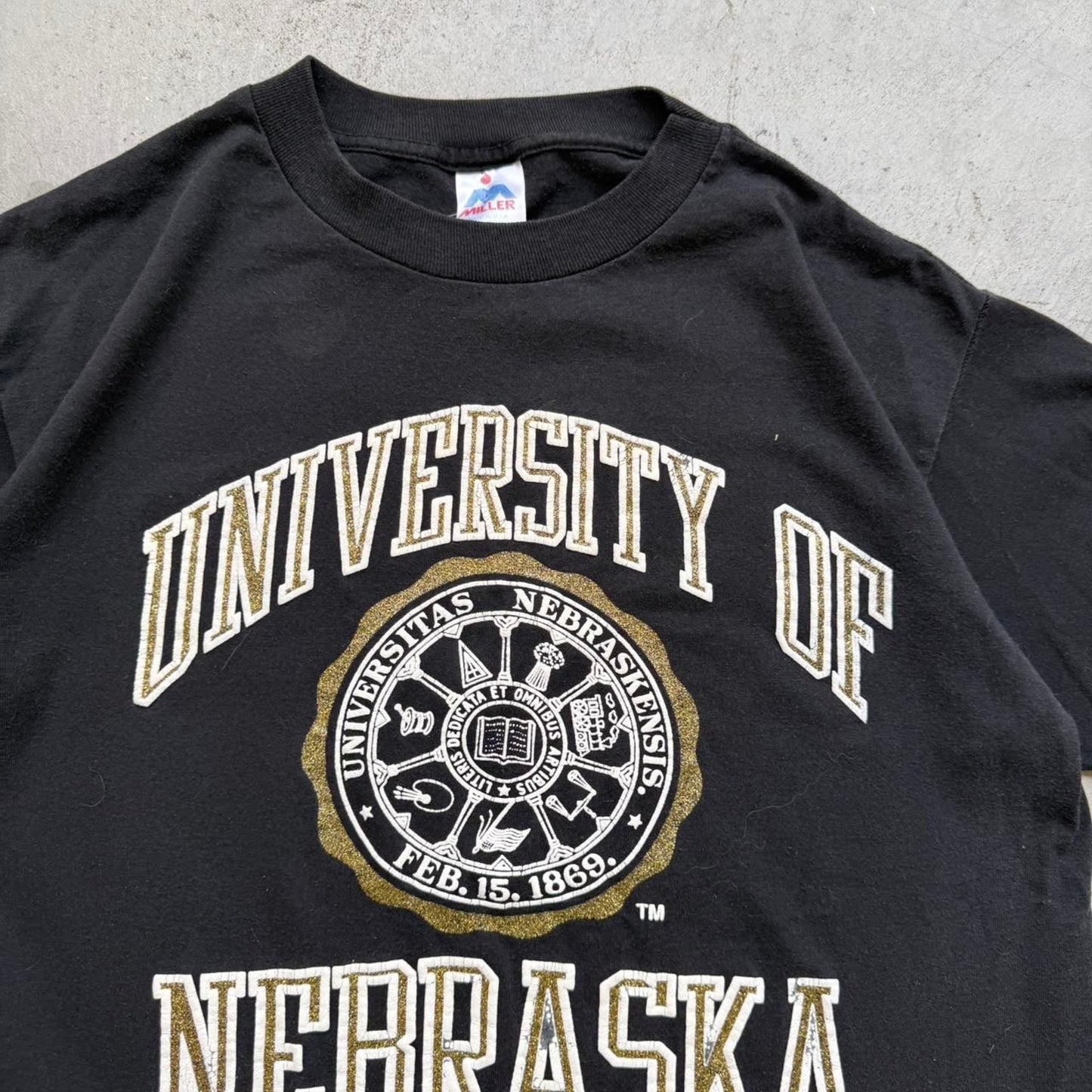 Vintage 90s University of Nebraska School Crest T-Shirt - X-Large