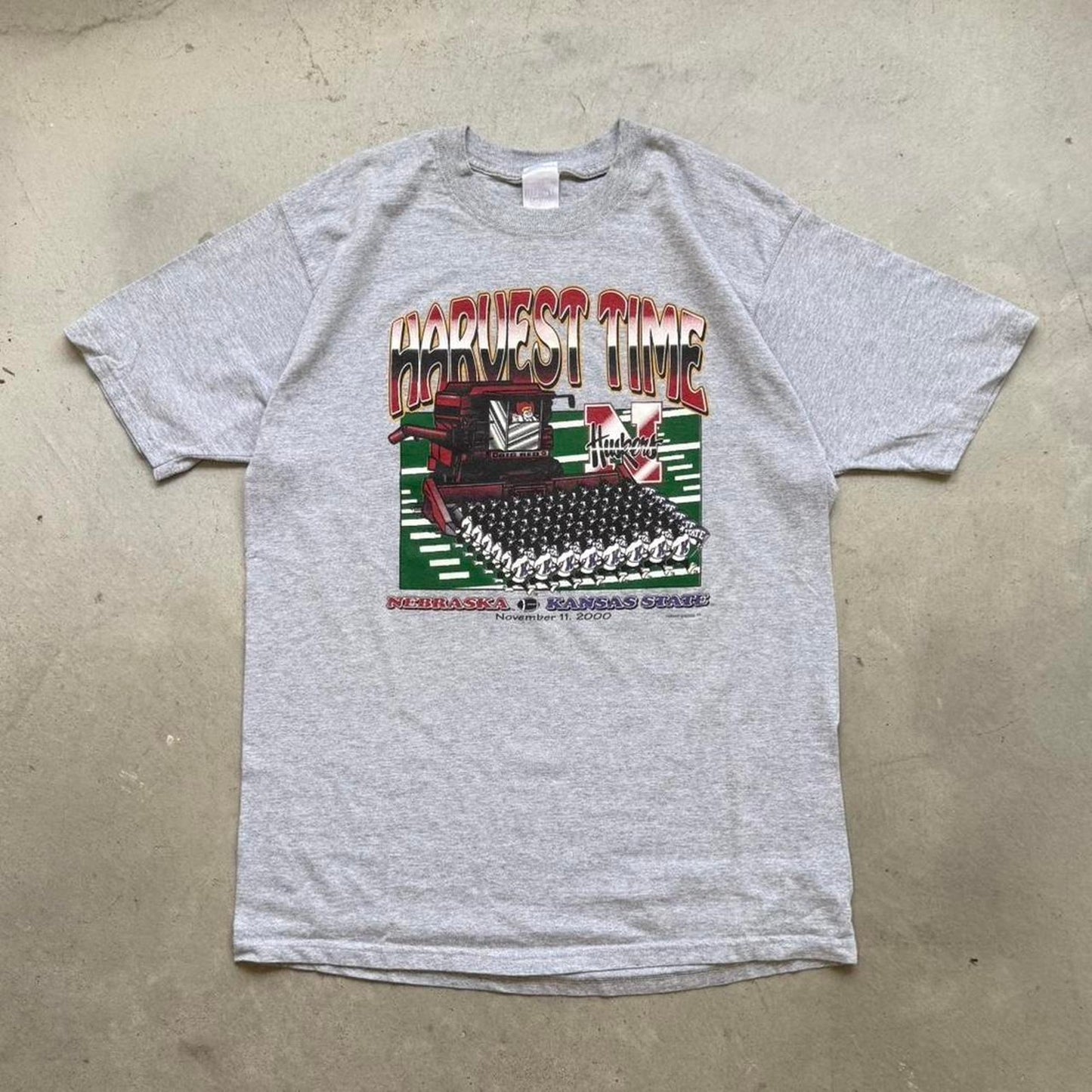 Vintage 2000 Nebraska Huskers Harvest Time Kansas State Wildcats Combine T-Shirt - Large